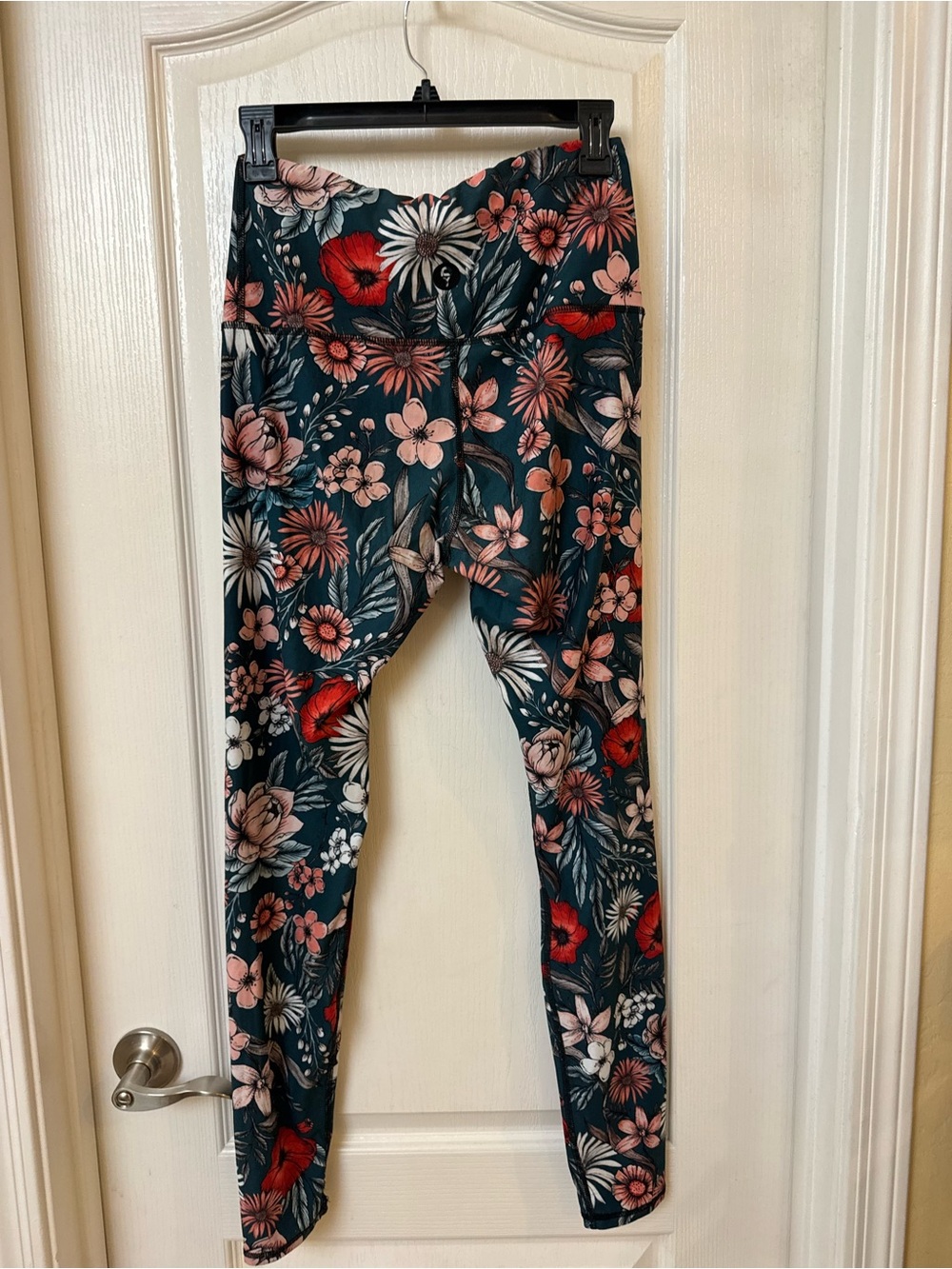 Floral High-Rise Leggings in Dark Teal with Pink & Red Blooms